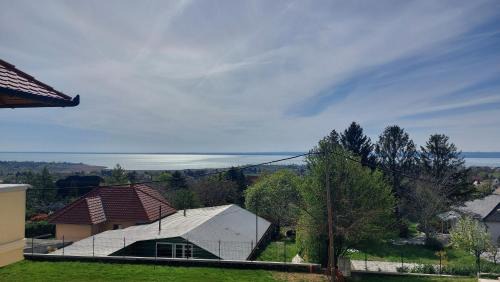 Balatonfured Apartamento | Bruckner Villa Apartman