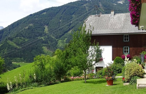 Hinterstoder Apartamento | Bruderhoferhütte - apartment / 1 bedroom / shower, toilet