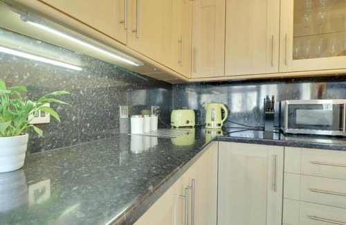 Hove Apartamento | Brunswick Fab Pad - 2 Bedroom 2 Bathroom Garden View Balcony