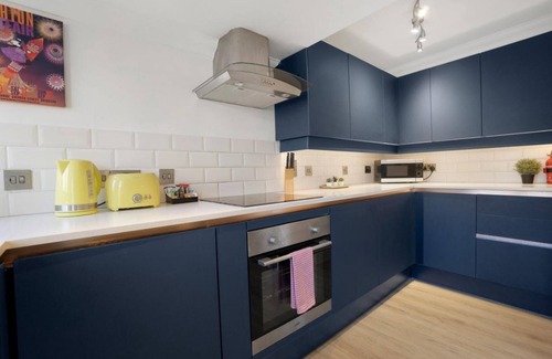 Hove Apartamento | Brunswick Fab Pad - 2 Bedroom 2 Bathroom Garden View Balcony