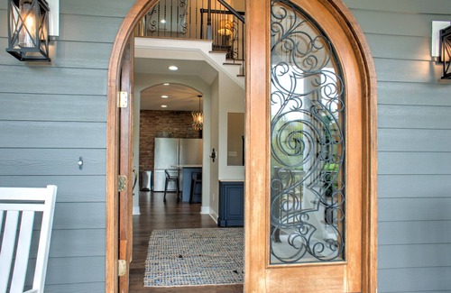 Fairview Casa | Brush Creek Pool House | Luxurious 10BR Home with Pool, Fire Pit, Game Room!