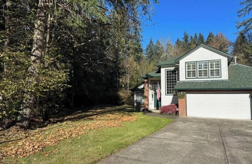 Hockinson Casa | Brush Prairie home with a beautiful setting
