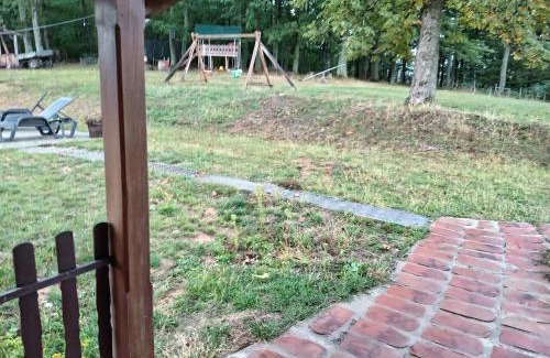 Gornji Milanovac Casa | Brusnica Konaci