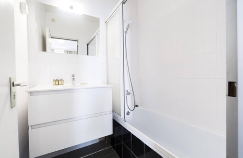 Postel Apartamento | Brussels Capouillet Duplex Residence