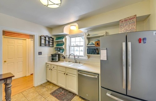 Gloversville Casa | BryBears Cottage-Gateway toThe Adirondacks