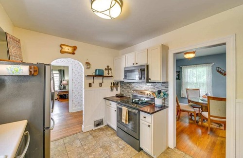 Gloversville Casa | BryBears Cottage-Gateway toThe Adirondacks