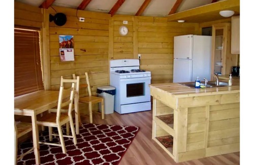 Panguitch Cabina | Bryce Canyon Deluxe Private Yurt