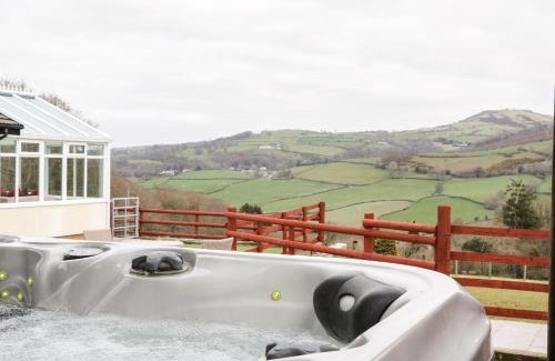 Eglwysbach Casa | Bryn Derw Holiday Cottage