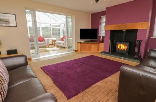 Eglwysbach Casa | Bryn Derw Holiday Cottage