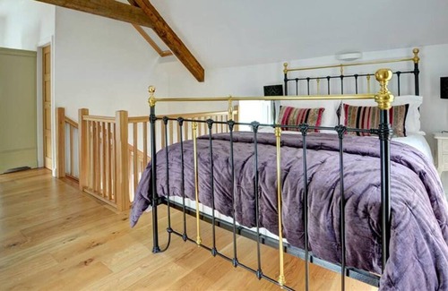 Derwen Casa | La casita más pequeña de 2 ubicada en la pequeña propiedad de los propietarios, Bryn Eithin Bach es una forma perfecta.
