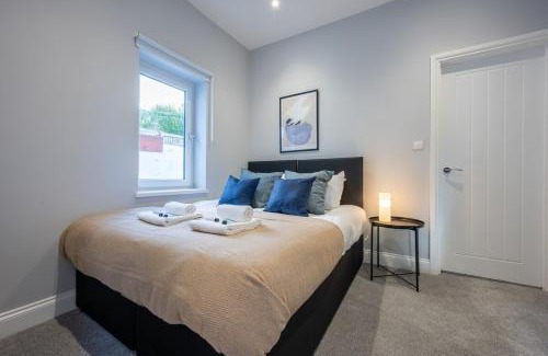 Newport Casa | Brynglas House by Tŷ SA