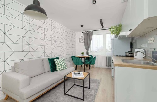 Brynow Apartamento | Brynowska 55 | Bright Apartment | 1 Bedroom