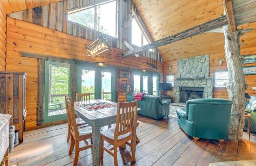 Bryson City Casa | Bryson City Cabin Hot Tub and Mtn View!