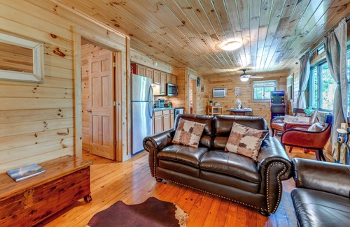 Bryson City Cabaña | Nantahala Village Cabin w/ Resort Amenities!