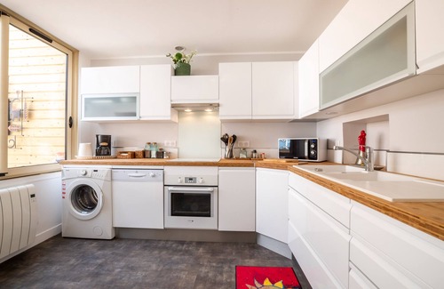 Beaune City Centre Apartamento | Beaune Allerey-Apartamento-Baño Privado-Vista a la Ciudad