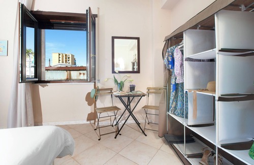 Torre del Greco Cama Y Desayuno | BSISTERS