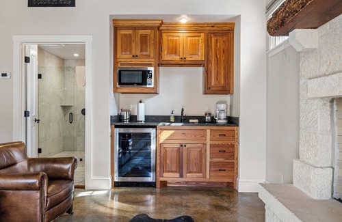 Fredericksburg Apartamento | BSQ Compound
