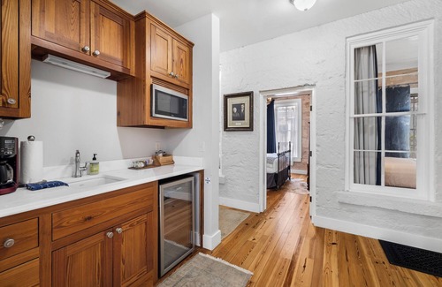 Fredericksburg Apartamento | BSQ Compound