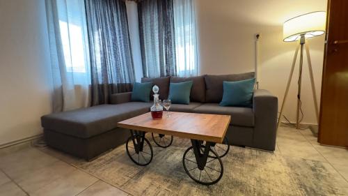 Trikala Apartamento | BT’s home