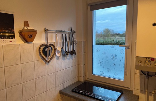 Elmenhorst/Lichtenhagen Casa | Bungalow close to the beach and flooded with light for two people on the Baltic Sea.
