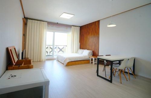 Byeonsan Casa | Buan Ravich pet Friendly Pension