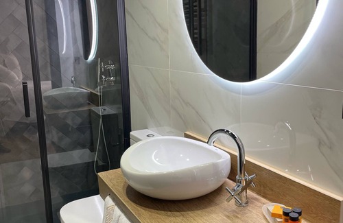 Distrito Central Hotel | Bubaqia House