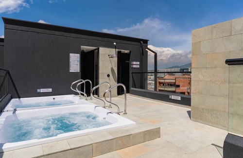 San Diego Apartamento | Bubble & Work - Jacuzzi + Workspace 1BR in Poblado