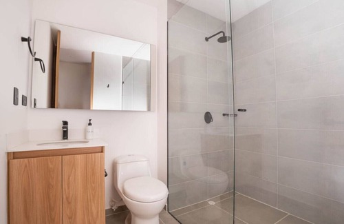 San Diego Apartamento | Bubble & Work - Jacuzzi + Workspace 1BR in Poblado
