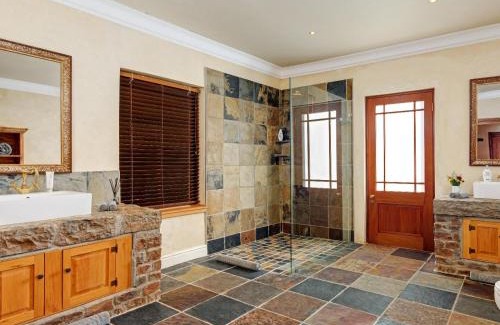 Graaff-Reinet Casa | Buccara Karoo - Graaff Reinet