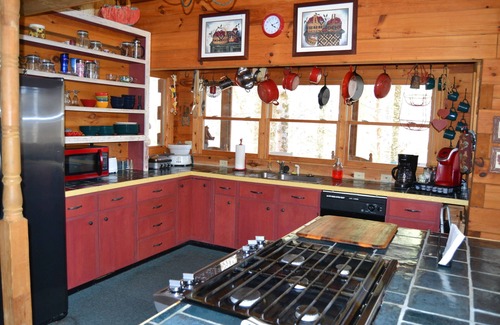 Highlands Cabina | Buck Falls Log Cabin - Chalet Retreat