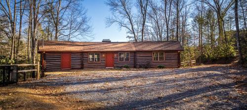 Gatlinburg - Pigeon Forge Casa | Buckhorn Hideaway By Stony Brook Cabins