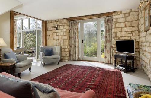 Broadway Casa | Buckland Wood Barn