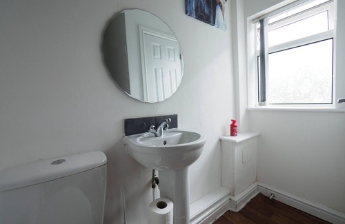 Stoke-on-Trent Apartamento | Bucknall Lodge Family Room 4 Hanley