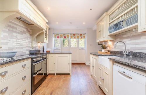 Corfe Casa | Bucknowle Lodge