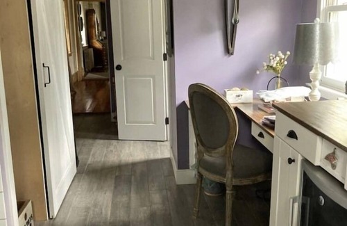 New Britain Township Casa | Bucks County Rustic Farmhouse Private Suite