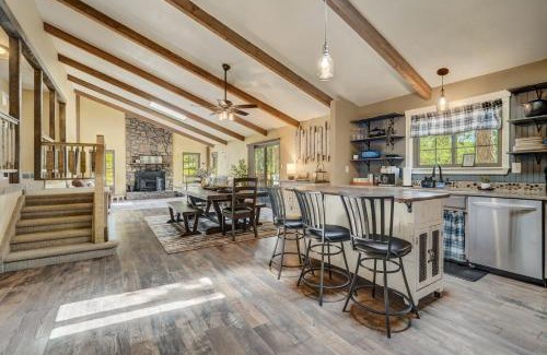 Monument Casa | Buckskin Hideaway Hiking & Biking Trails BBQ