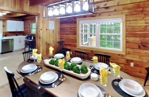 Bucksport Cabina | Bucksport Bliss A Luxe Log Cabin. Waterview & Private.