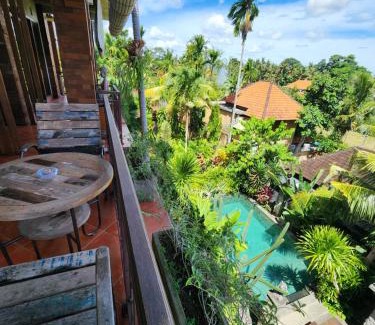 Nyuh Kuning Casa | BUDA AMITABA
