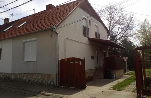 Pecs Casa | Budai Vám Apartmanház