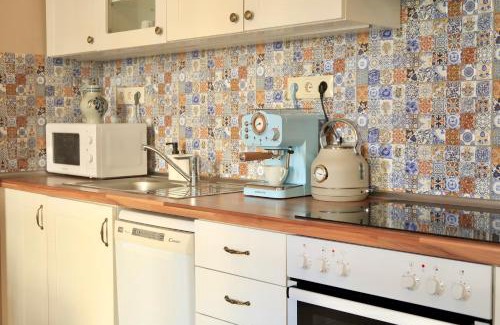 Nepszinhaz negyed Apartamento | Budapest Palace Apartment - Palace District - Downtown