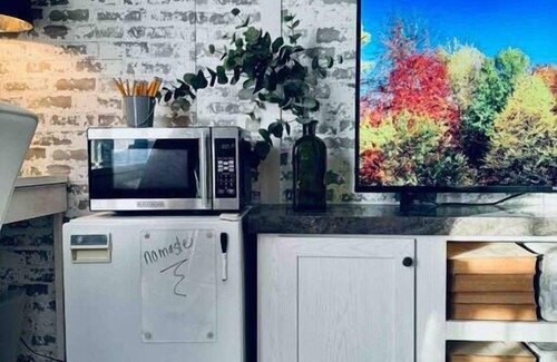Dripping Springs Casa | Buddha Guest Suite@ 13Acres Yoga