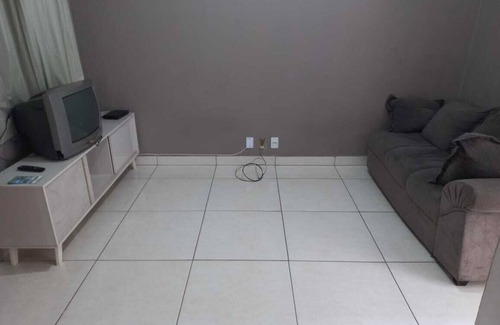 Cidade Ocidental Casa | Budget Accommodation Home with Leisure