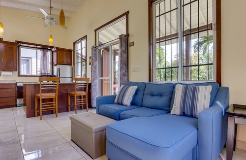Placentia Cabaña | Budget-Friendly Casita in Maya Beach Full Kitchen!