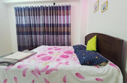 Basundhara Residential Area Casa | Budget Friendly Lovely Couple Room