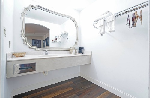 San Augustine Hotel | Budget Inn By OYO San Augustine