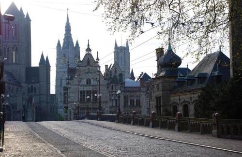 Ghent City Centre Hotel | Budget Rooms by Ghent River
