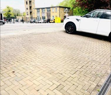 Luton Casa | Budget Stay In Luton 01 D