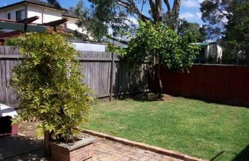 Ingleburn Casa | Budget Sydney Holiday House con WIFI y Netflix