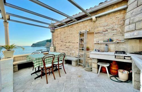 Old Town Casa | Budva Old Town Beach House