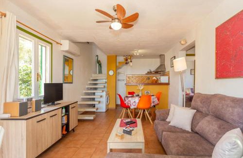 Cala'n Bosch Chalet De Esquí | Buena Ventura Villa